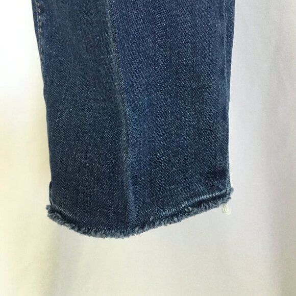 Old Navy O.G. Jeans Women's Size 18 Tall High Rise Straight Leg Dropped Raw Hem - Picture 7 of 7